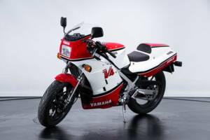 Imagen 8/50 de Yamaha DUMMY (1985)