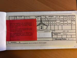 Image 57/61 of Mercedes-Benz 280 CE (1974)