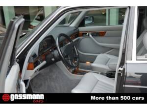 Bild 9/15 von Mercedes-Benz 500 SEL (1985)