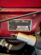 Image 7/10 of Alfa Romeo Giulia GT 1300 Junior (1970)