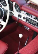 Bild 46/56 von Mercedes-Benz 280 SL (1969)