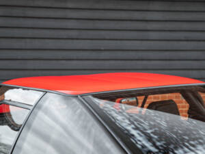 Imagen 31/99 de Aston Martin V8 Zagato Vantage (1988)