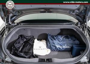 Image 12/15 of Maserati GranTurismo S (2012)