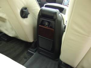 Bild 43/97 von Volvo XC90 V8 (2005)