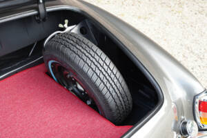 Image 9/50 of Mercedes-Benz 190 SL (1960)