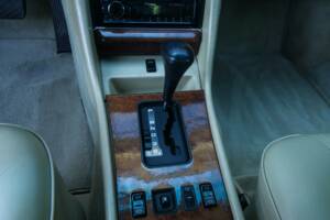Bild 29/50 von Mercedes-Benz 560 SEC (1987)