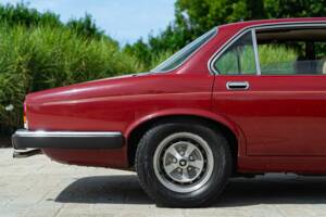 Imagen 25/50 de Jaguar XJ 6 4.2 (1981)