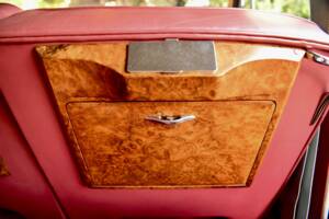 Bild 38/50 von Bentley S 1 (1957)