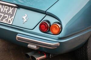 Afbeelding 15/65 van Ferrari 365 GTB&#x2F;4 Daytona (1972)