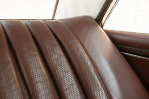 Image 22/34 of Mercedes-Benz 300 SEL 3.5 (1971)