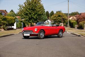 Image 22/41 de MG MGB (1972)