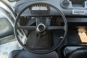 Image 30/39 of FIAT 238 - 1500 (1976)