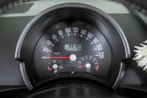 Image 19/50 de Volkswagen New Beetle 1.6 (2004)