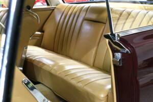 Bild 18/39 von Mercedes-Benz 220 SE b (1964)