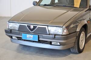 Bild 6/25 von Alfa Romeo 75 2.0 Twin Spark (1987)