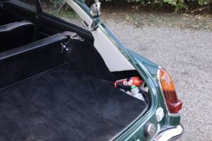 Bild 16/50 von MG MGB GT (1967)