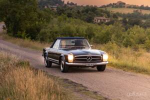 Image 71/79 de Mercedes-Benz 280 SL (1969)
