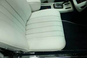 Image 31/50 of Mercedes-Benz 280 SE 3,5 (1971)