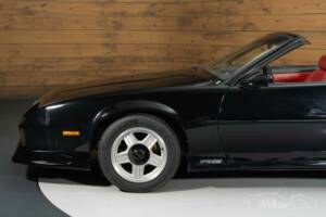 Image 7/8 of Chevrolet Camaro (1991)