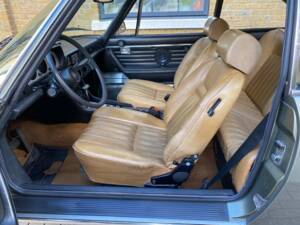 Imagen 25/58 de Peugeot 504 V6 Coupe (1977)