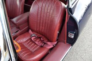Bild 23/32 von Jaguar E-Type 4.2 (1967)