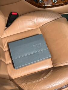 Image 37/64 of Bentley Arnage Red Label (2004)