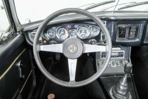 Bild 8/50 von MG MGB (1975)