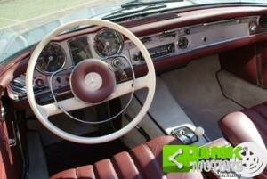 Image 8/10 de Mercedes-Benz 230 SL (1967)