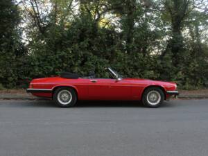 Image 7/20 of Jaguar XJS 5.3 V12 (1989)