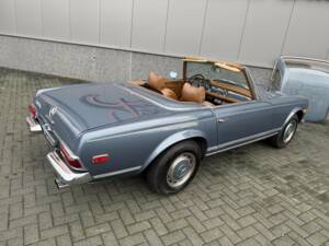 Immagine 12/50 di Mercedes-Benz 280 SL (1969)
