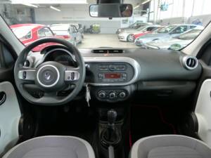 Imagen 10/39 de Renault Twingo 1.0 SCe 65 (2022)