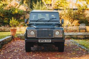 Bild 13/50 von Land Rover Defender 110 (2005)
