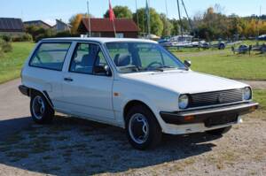 Immagine 7/29 di Volkswagen Polo II Hatchback 1.0 (1989)