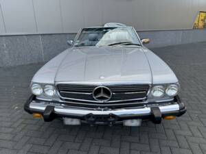 Image 11/36 de Mercedes-Benz 560 SL (1987)