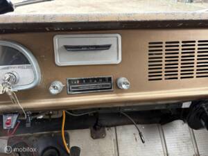 Image 29/50 of Chevrolet G-10 Van (1965)