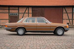 Image 12/81 of Mercedes-Benz 280 SE (1979)