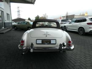 Image 5/27 of Mercedes-Benz 190 SL (1960)