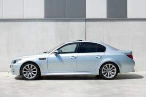 Bild 3/46 von BMW M5 (2005)
