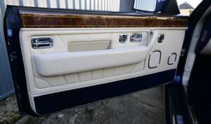 Bild 24/50 von Rolls-Royce Corniche V (2000)