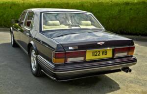 Image 8/50 of Bentley Turbo RT (1997)