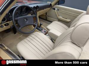 Image 11/15 de Mercedes-Benz 380 SL (1982)