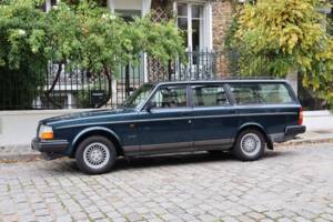 Immagine 11/51 di Volvo 245 Super Polar (1993)