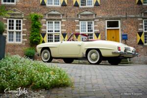 Image 51/61 of Mercedes-Benz 190 SL (1959)