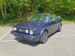 Image 9/75 de Volkswagen Golf Mk I Convertible 1.8 (1991)