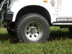 Image 13/50 of Suzuki SJ Samurai (1989)