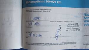 Image 76/92 de Mercedes-Benz 200 D (1989)