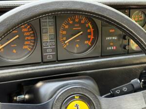 Bild 21/50 von Ferrari Mondial 3.2 (1988)