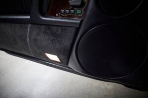 Bild 98/99 von Mercedes-Benz SL 320 (1995)