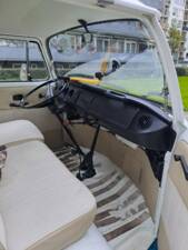 Image 2/8 of Volkswagen T2c Combi (1990)
