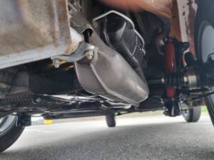 Image 12/13 of Volkswagen Beetle 1303 (1975)